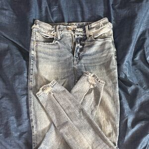 Stylish Blue Women's Skinny Jeans